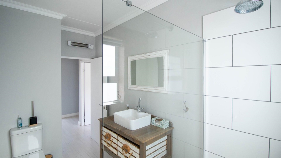 3 Bedroom Property for Sale in Dana Bay Western Cape